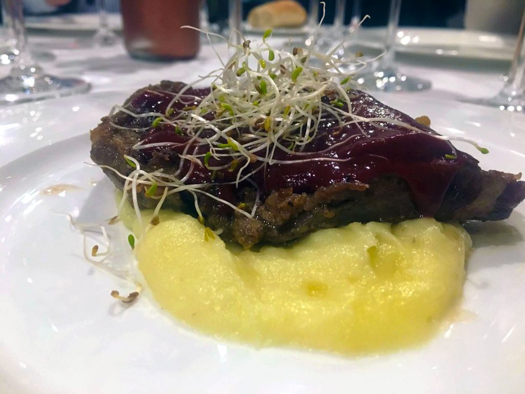 Pluma Ibérica con salsa Cumberland