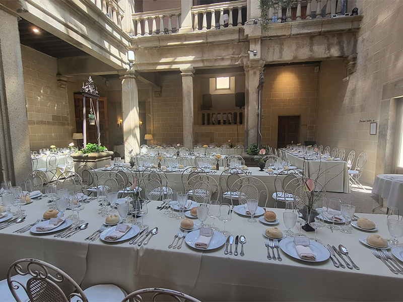 eventos-palacio-bodas-plasencia_0000_1a429faf-4326-45c5-8f94-78204dbfd8e6